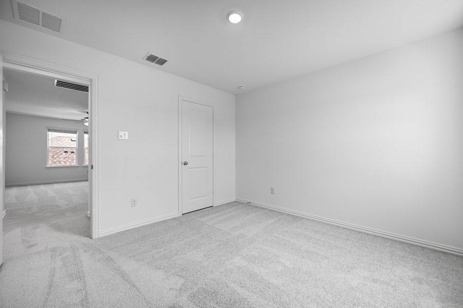 Spacious, unfurnished interior of a new home in River Ridge, Crandall (Image 16). Spacious, unfurnished interior of a new home in River Ridge, Crandall (Image 16).