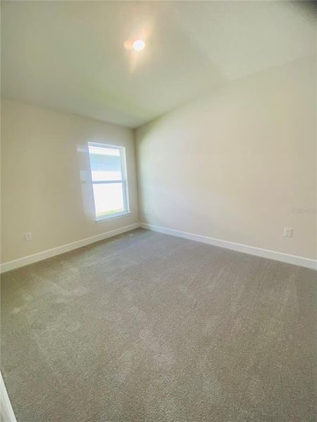 Spacious, unfurnished interior of a new home in , St. Cloud (Image 11).