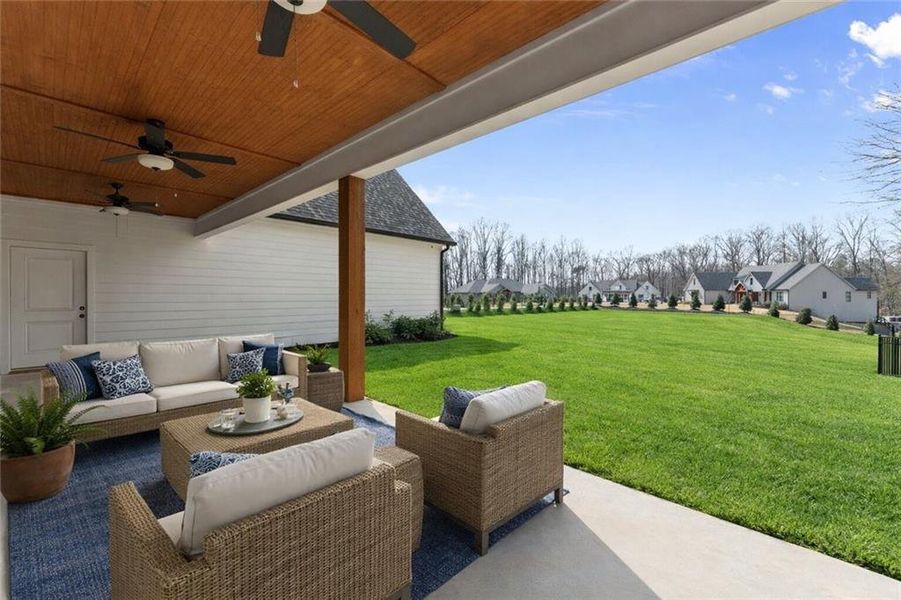 Exterior details and patio area of a home in , Gainesville (Image 4).