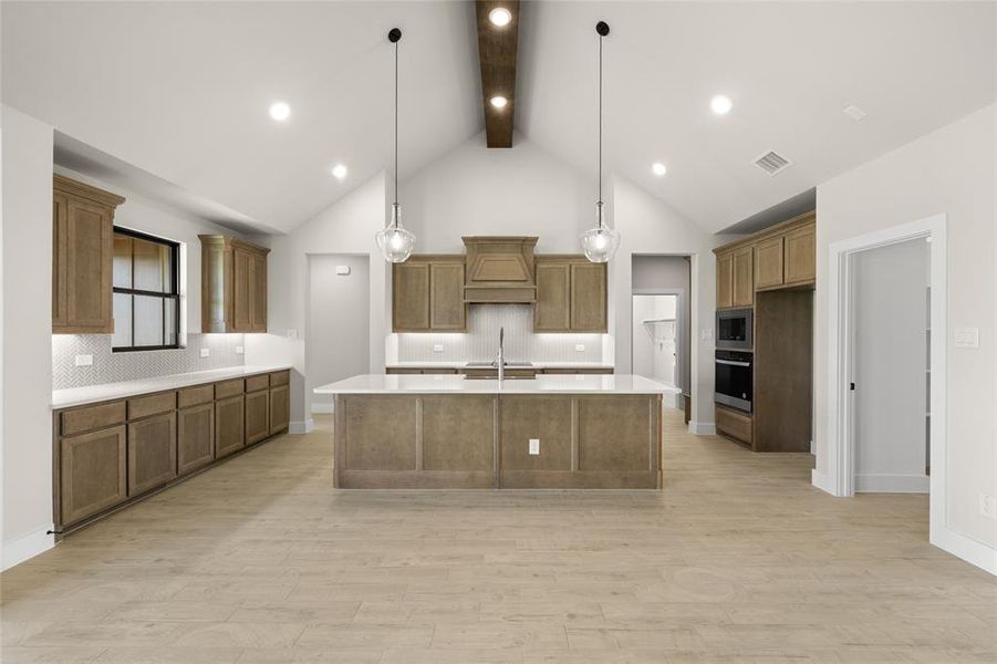 2850 FM No 878- Kitchen-2