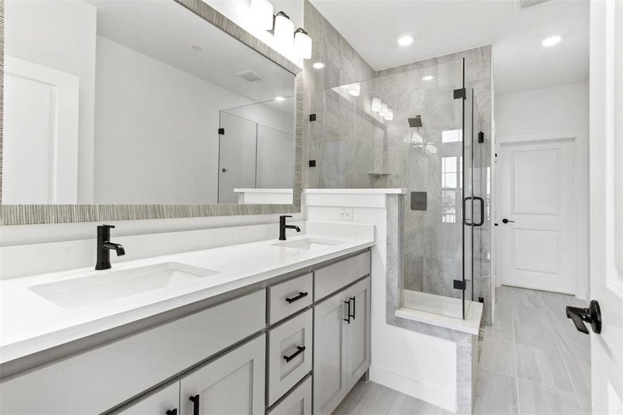 019-2833ConcordDrive-Wylie-TX-75098-PrimaryBathroom.jpg-SMALL