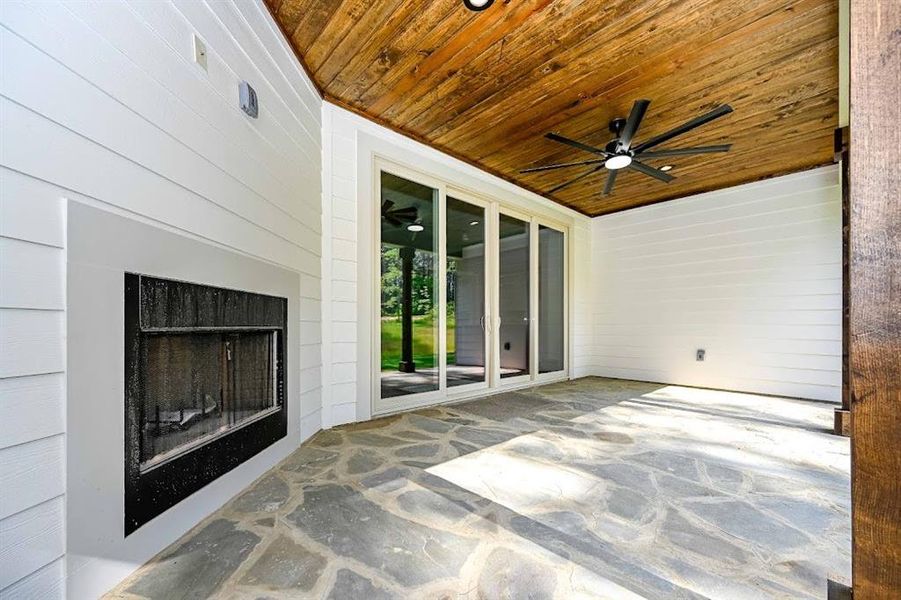 Exterior details and patio area of a home in , Carrollton (Image 41).