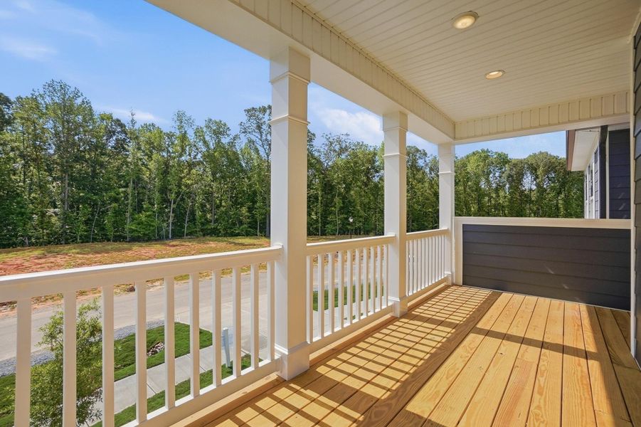 Exterior details and patio area of a home in Rone Creek, Waxhaw (Image 3). Exterior details and patio area of a home in Rone Creek, Waxhaw (Image 3).