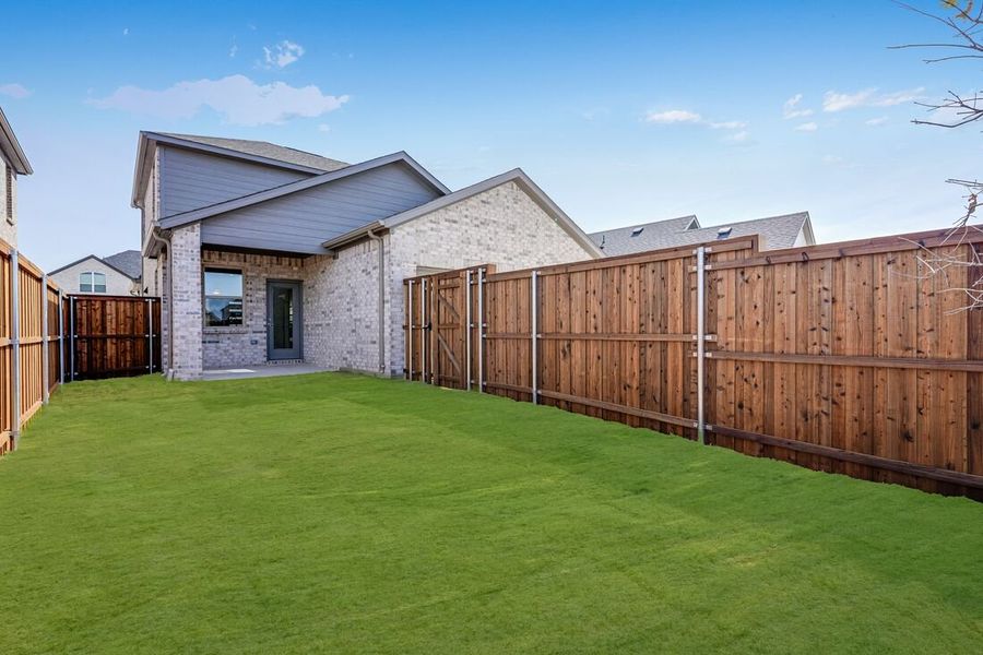 Exterior details and patio area of a home in North Sky Celina, Celina (Image 4).
