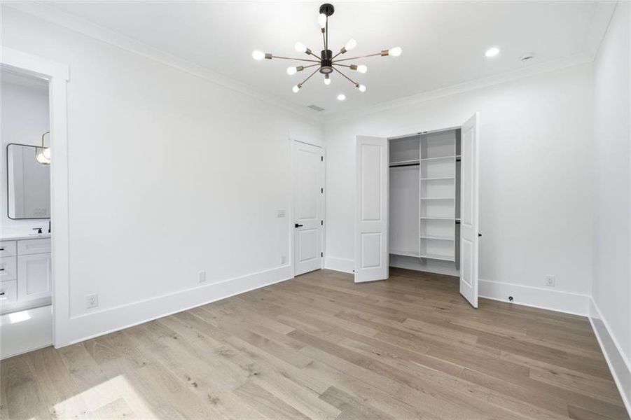 Spacious, unfurnished interior of a new home in , Lawrenceville (Image 49).