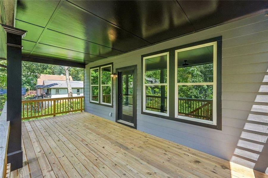 Exterior details and patio area of a home in , Atlanta (Image 27).