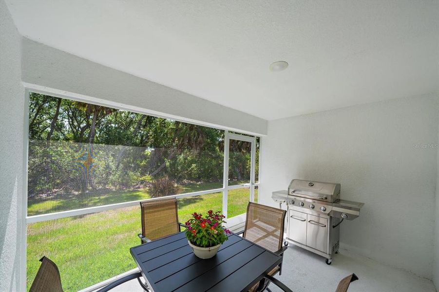Exterior details and patio area of a home in , Port Charlotte (Image 26).