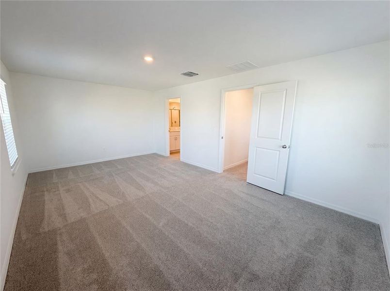 Spacious, unfurnished interior of a new home in , San Antonio (Image 31). Spacious, unfurnished interior of a new home in , San Antonio (Image 31).