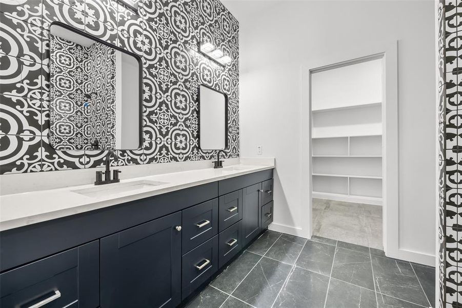 Furnished interior view inside a new home in , Dallas (Image 8).