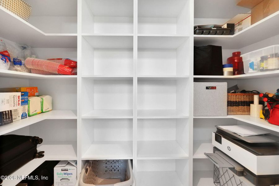 Close-up of interior finishes inside a home in , Ponte Vedra (Image 21).