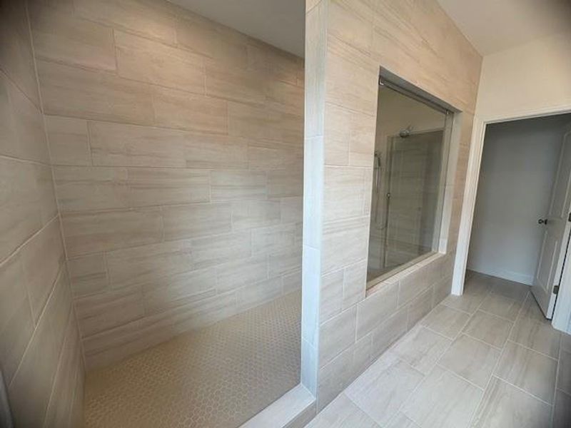 Spacious, unfurnished interior of a new home in Millcroft Townhomes, Buford (Image 16).