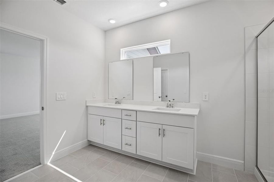 Furnished interior view inside a new home in Cyrene at Minneola, Minneola (Image 13).