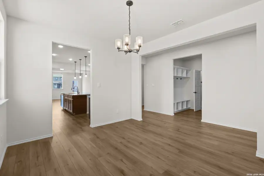 Spacious, unfurnished interior of a new home in Comanche Ridge, San Antonio (Image 30). Spacious, unfurnished interior of a new home in Comanche Ridge, San Antonio (Image 30).
