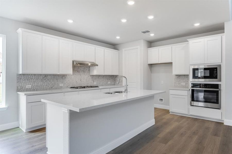 1109 Saltbrush Mews ~ Ready Now!