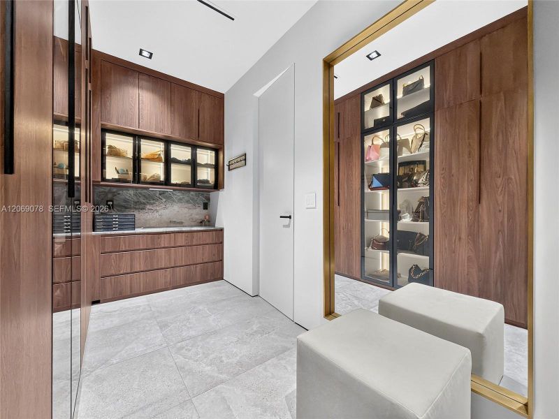 Furnished interior view inside a new home in , Miami (Image 37).