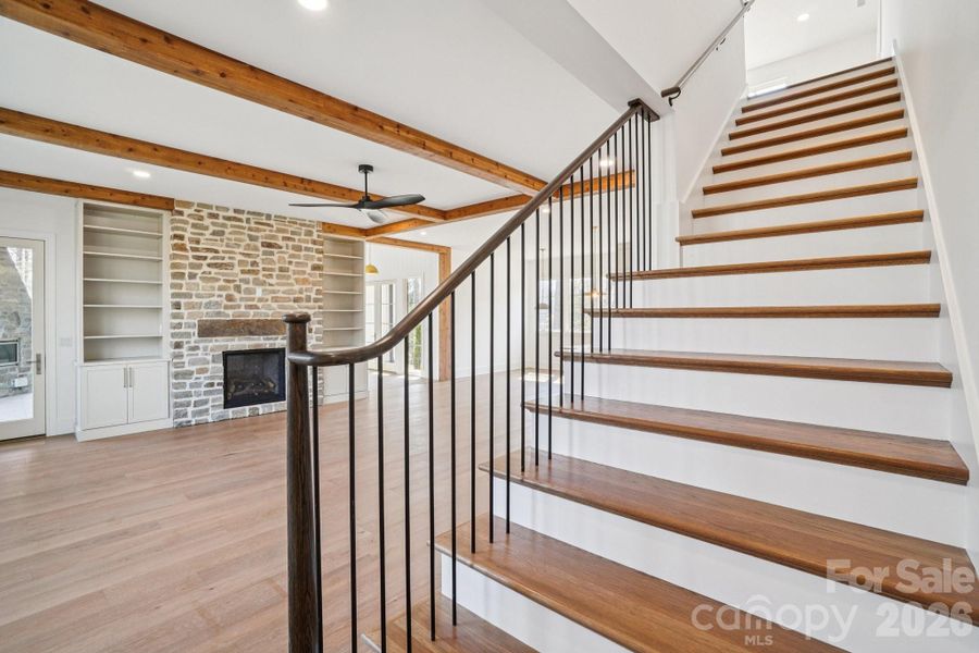 Spacious, unfurnished interior of a new home in , Brevard (Image 22).
