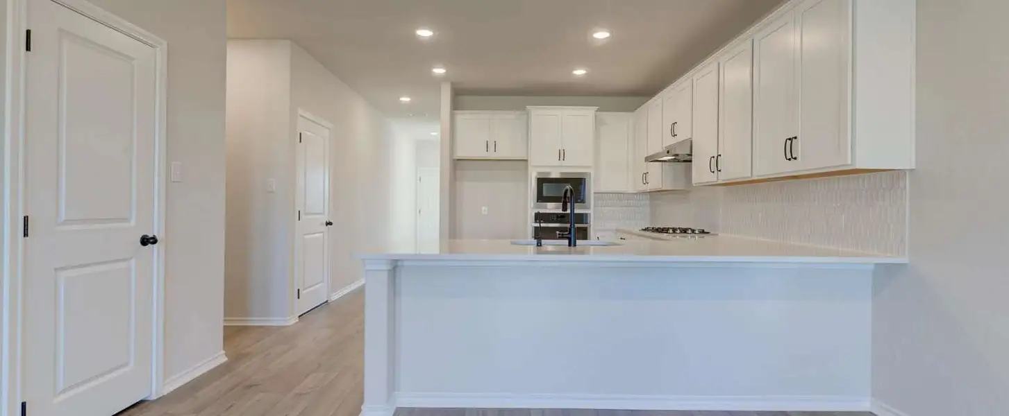 Representative furnished interior of a home built from the Willow by Ashton Woods in Arcadia Ridge, San Antonio (Image 5).