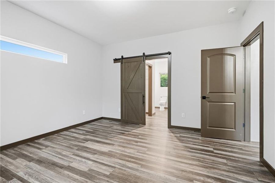 Spacious, unfurnished interior of a new home in , Talking Rock (Image 26). Spacious, unfurnished interior of a new home in , Talking Rock (Image 26).