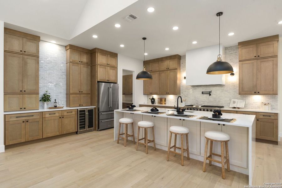 Furnished interior view inside a new home in , Bandera (Image 29).