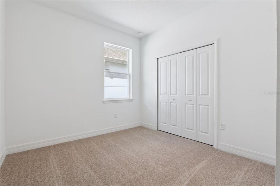 Spacious, unfurnished interior of a new home in Prairie Oaks, St. Cloud (Image 23).