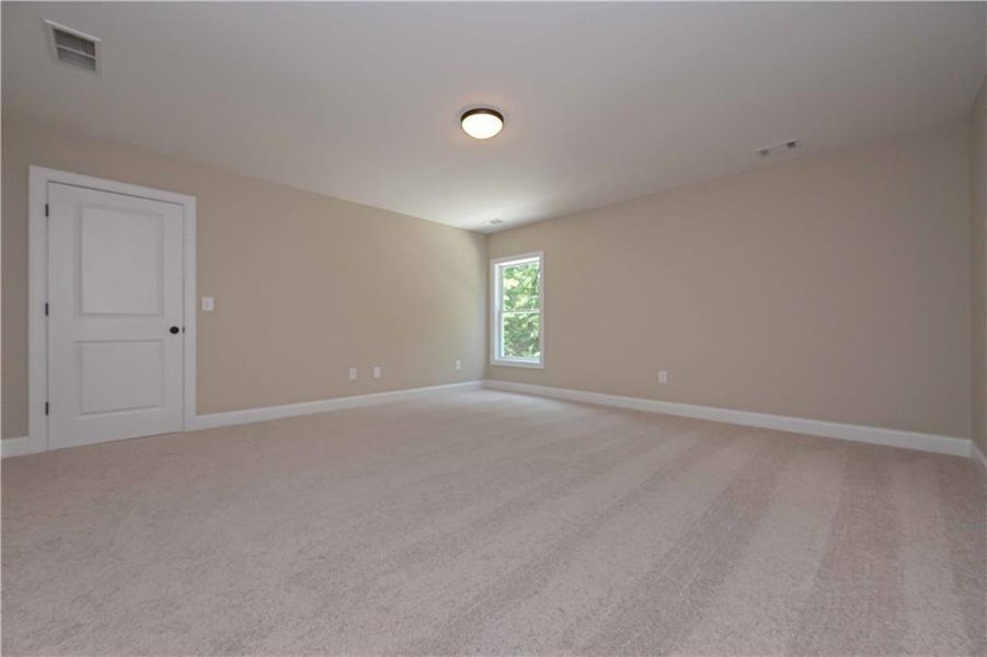 Spacious, unfurnished interior of a new home in , Douglasville (Image 43).