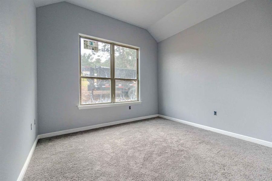 Spacious, unfurnished interior of a new home in , Granbury (Image 14).