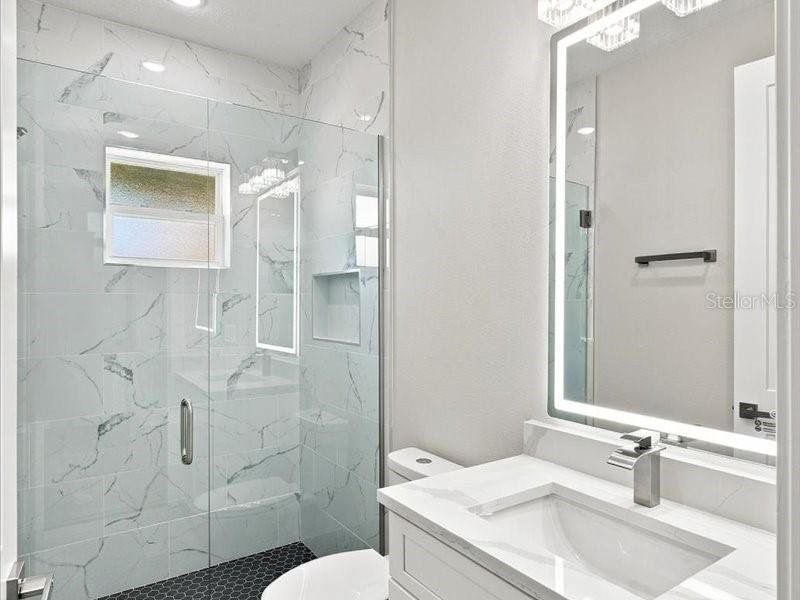 Furnished interior view inside a new home in , Winter Haven (Image 11).