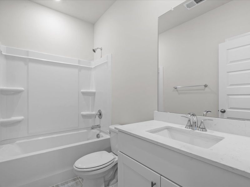 Furnished interior view inside a new home in Vickery Station, Woodruff (Image 8).