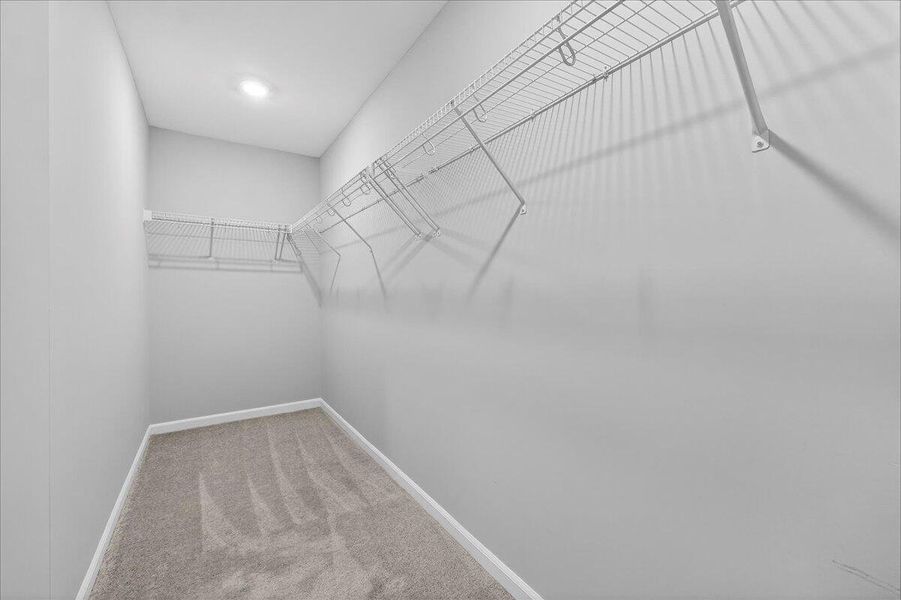 Spacious, unfurnished interior of a new home in Sweetgrass at Summers Corner, Summerville (Image 25).