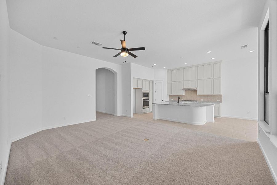 Image 22 of a home in Lakeside at Tessera on Lake Travis.