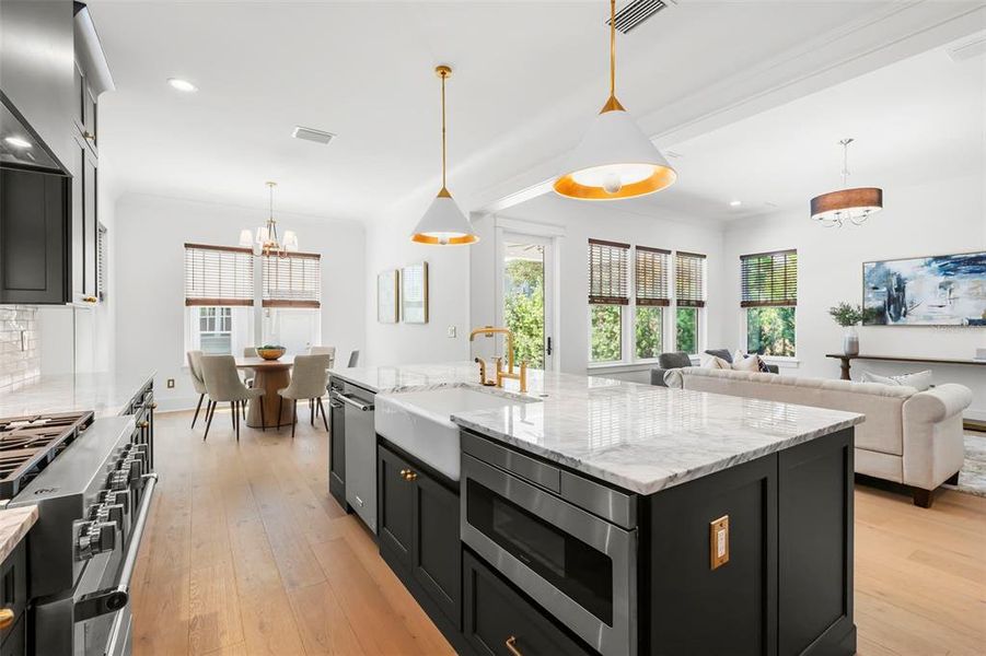 Furnished interior view inside a new home in , St. Petersburg (Image 38).