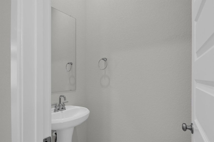 Furnished interior view inside a new home in Summer Place  35', Montgomery (Image 11).