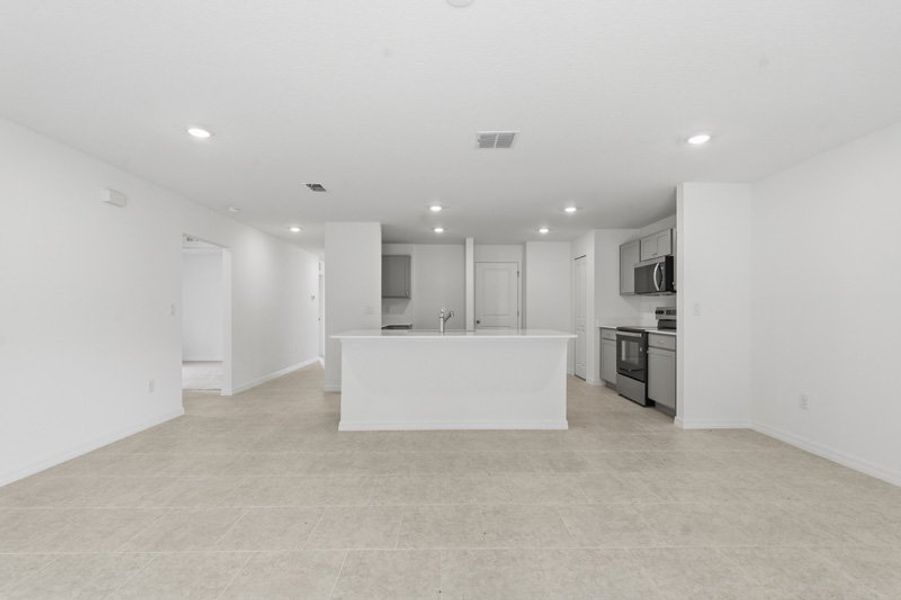 Spacious, unfurnished interior of a new home in Richmond Cove, Palm Bay (Image 41). Spacious, unfurnished interior of a new home in Richmond Cove, Palm Bay (Image 41).