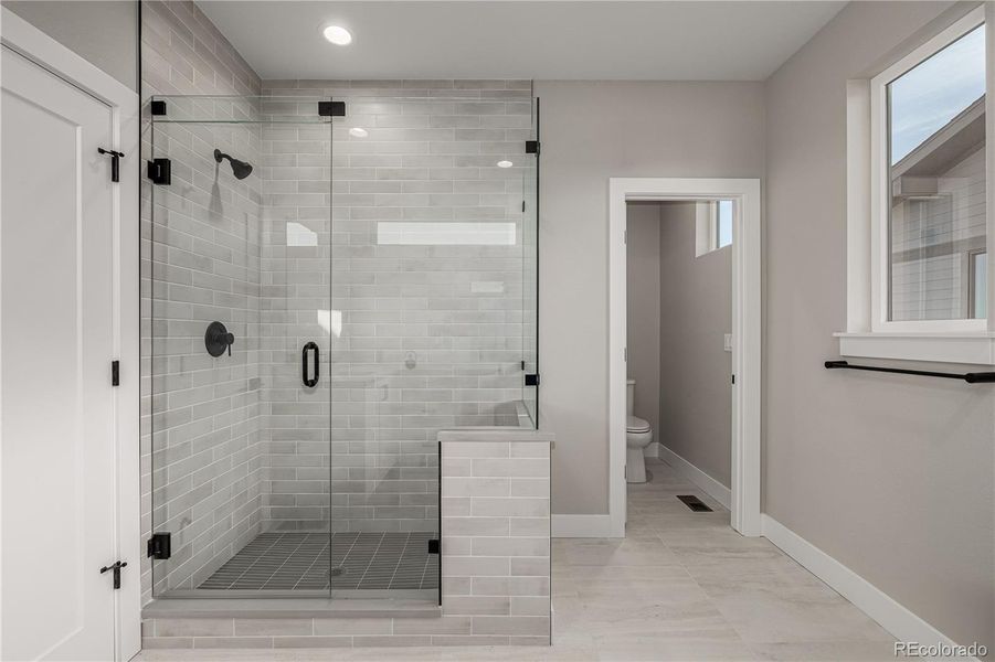 Furnished interior view inside a new home in West Grange, Longmont (Image 15).