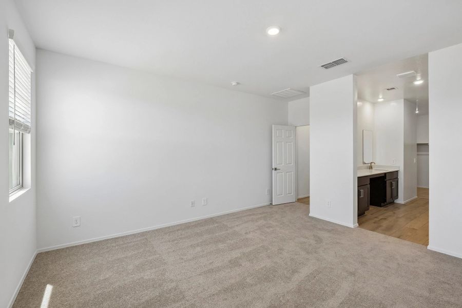 Primary suite
