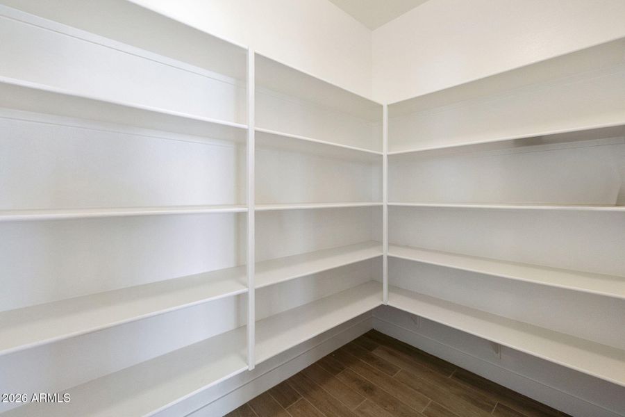 LARGE PANTRY