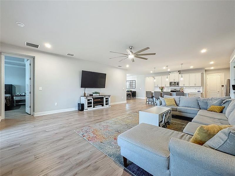 Furnished interior view inside a new home in Windwater, Parrish (Image 28). Furnished interior view inside a new home in Windwater, Parrish (Image 28).