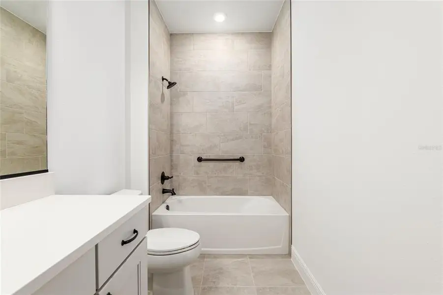 Furnished interior view inside a new home in , Ocala (Image 11).