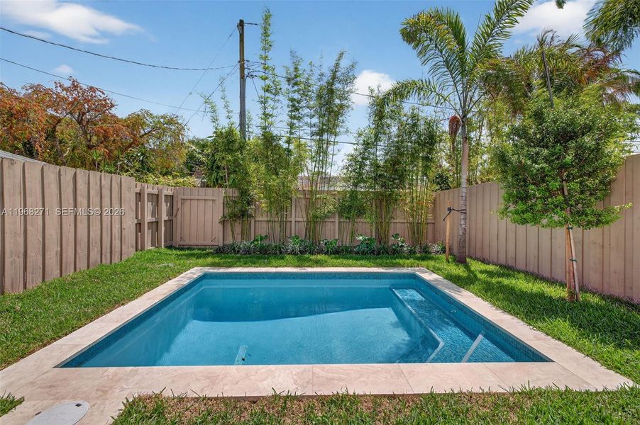 Exterior details and patio area of a home in , Fort Lauderdale (Image 37).