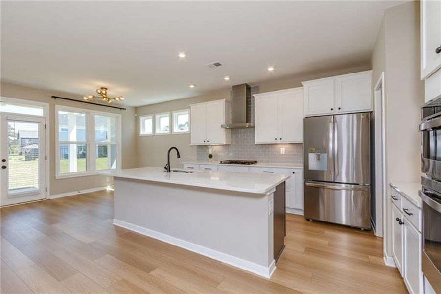 Furnished interior view inside a new home in Sweetbay Farm, Lawrenceville (Image 13).