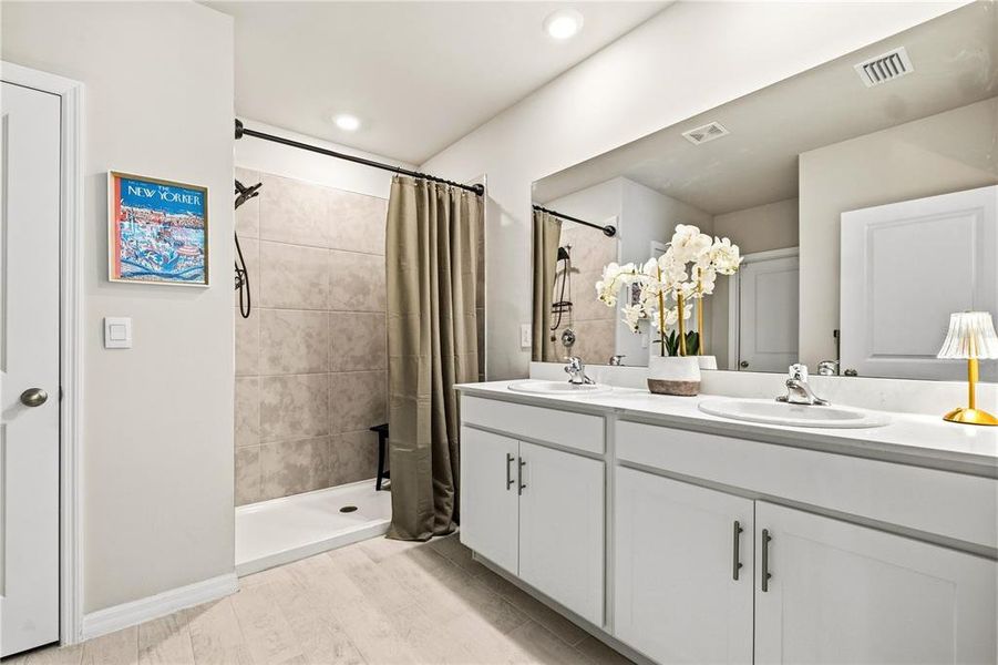 Furnished interior view inside a new home in Burnt Store Village, Punta Gorda (Image 15).