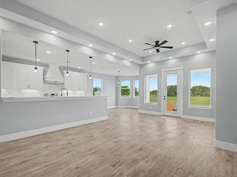 Living Room/Kitchen