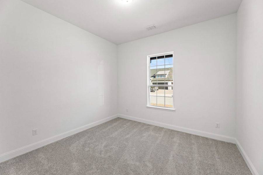 Representative unfurnished interior of a home built from the Hawkins by UnionMain Homes in Lake Breeze, Lavon (Image 15). Representative unfurnished interior of a home built from the Hawkins by UnionMain Homes in Lake Breeze, Lavon (Image 15).