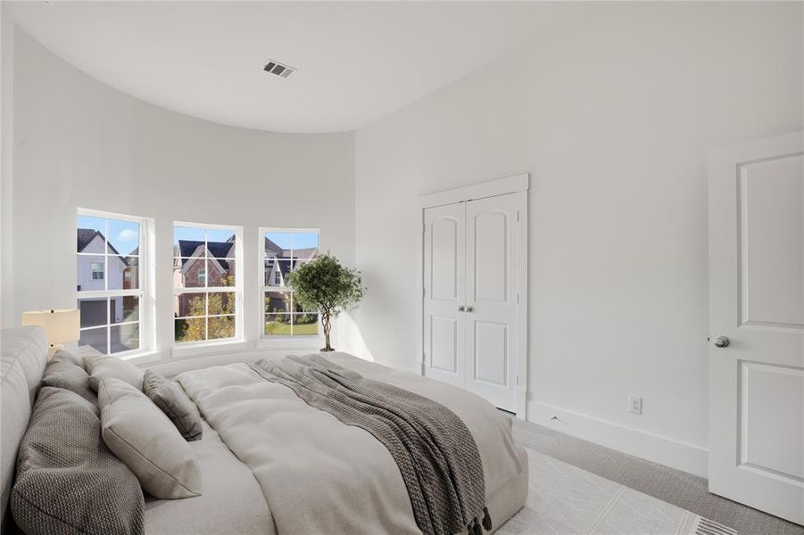 Furnished interior view inside a new home in Silverleaf Estates in Frisco, Frisco (Image 15).