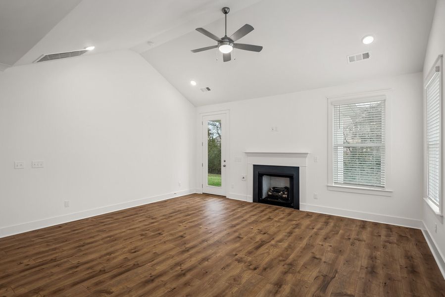 2,940sf New Home in Spring Hill, TN.  - Slide 22