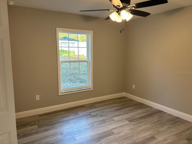 Spacious, unfurnished interior of a new home in , Citrus Springs (Image 24).