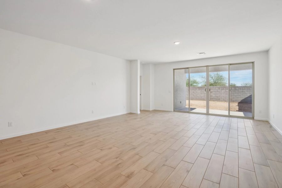 Representative images and renderings are for illustrative purposes. Actual structural options and design finishes of home may vary. Representative images and renderings are for illustrative purposes. Actual structural options and design finishes of home may vary.