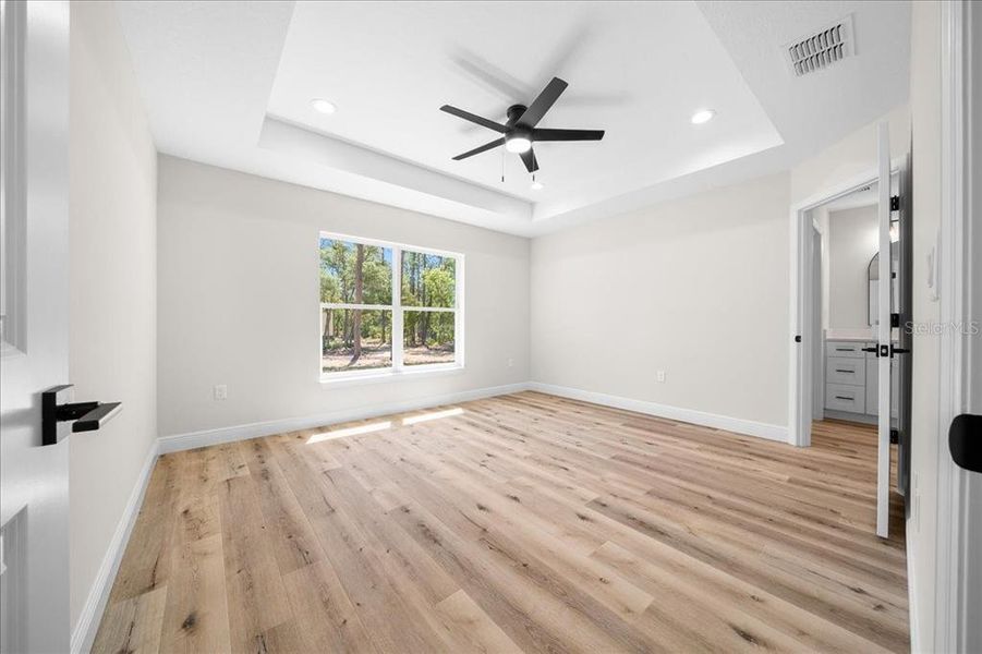 Spacious, unfurnished interior of a new home in , Ocala (Image 52).