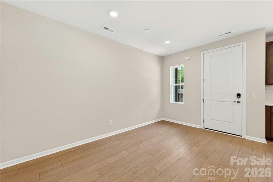 Foyer Foyer