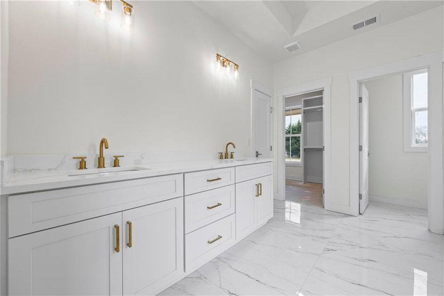 Furnished interior view inside a new home in , Gainesville (Image 19).